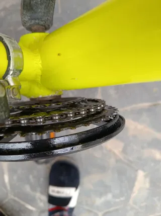 Bicicleta de Montaña Amarilla