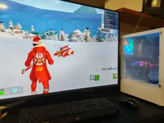 CHOLLO PC GAMING I5 10400 + RX 5700 8GB