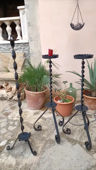 3 Candelabros Hierro Forjado Peso 6,600 kg.