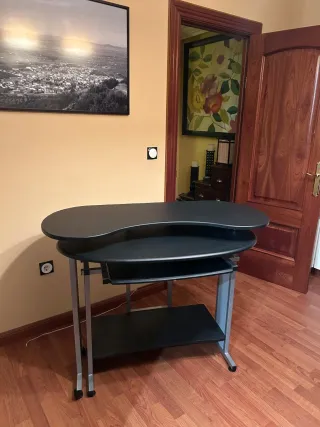 Escritorio estudio y para PC