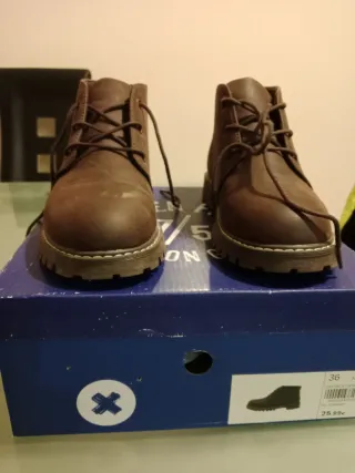 Botas niño marrón talla 36