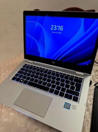 HP EliteBook X360 i5 ssd 512 RAM 16gb