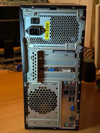 PC Retrogaming Compaq Athlon II X2 220 - 8600 GS