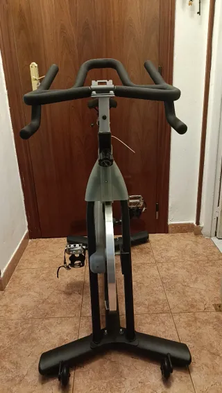 Bicicleta Estática Bodytone DS25