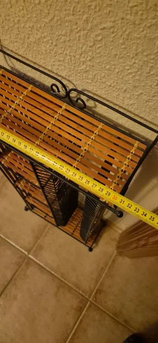 Estantería Mimbre CDs Metálica