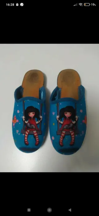 Zapatillas de casa niña con dibujo