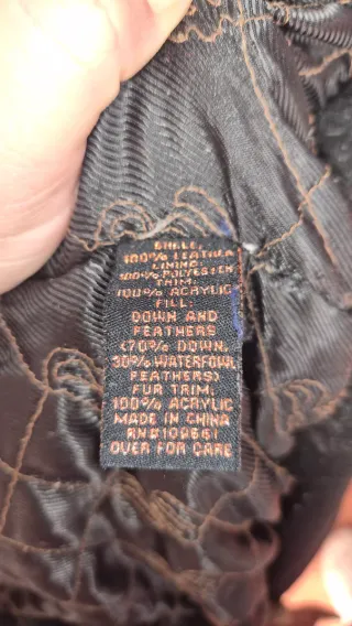 Chaqueta Rocawear Cuero Dorado Talla M