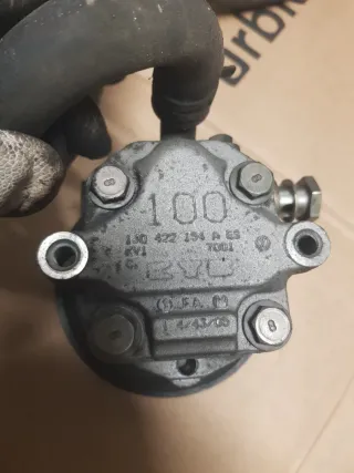 Bomba Dirección 1.9 TDI 1J0422154A