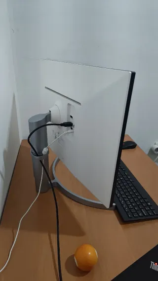 Monitor LG 27 4K UHD