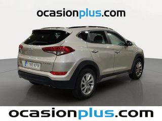 Hyundai Tucson 1.7 CRDI BlueDrive Tecno DCT 103 kW (141 CV)
