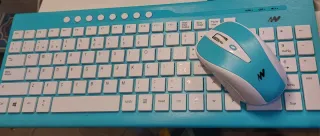 Teclado y ratón inalámbricos W azul/blanco