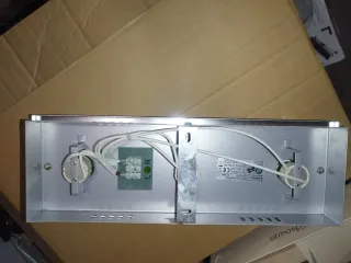 Lámpara de pared moderna cristal y metal