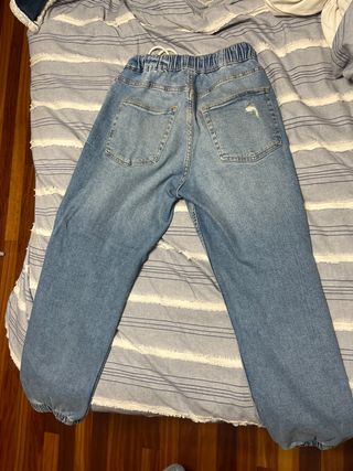 Pantalón Jogger Bershka Roto Talla XS
