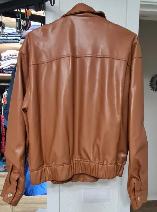 Chaqueta efecto piel marrón Talla M