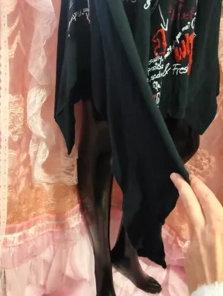 Vestido Desigual Negro con Estampado de algodón