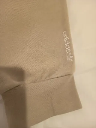 Pantalón chándal Adidas Talla 13-14 Nuevo