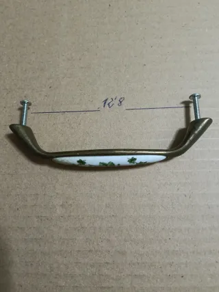 23 tiradores de cocina metal y cerámica. 13/10