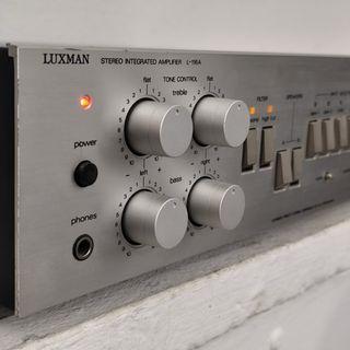 Luxman L-116A Amplificador Integrado Estéreo