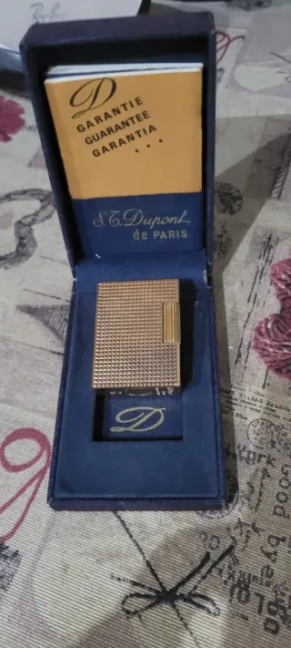Encendedor DUPONT bañado en oro