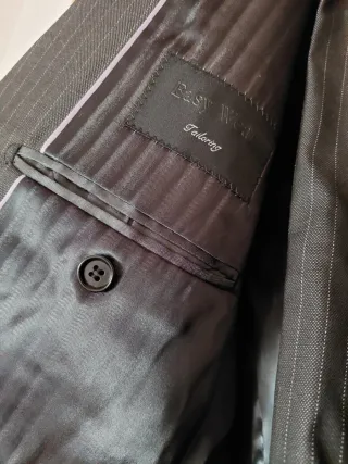 Traje de hombre gris para boda