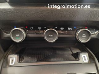 Citroën C4 BlueHDi 130 S&S EAT8 Feel Pack