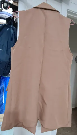 Chaleco de traje beige mujer