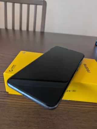 Realme 14 Pro+ griz