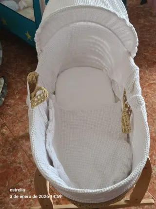 Moisés para bebé blanco