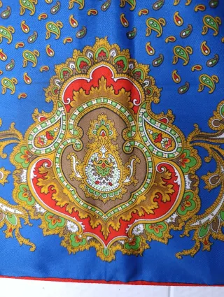 PAÑUELO ITALIANO TIPO SEDA INDUMENTARIA TRADICIONA