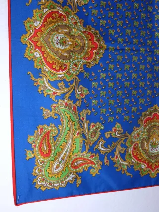 PAÑUELO ITALIANO TIPO SEDA INDUMENTARIA TRADICIONA