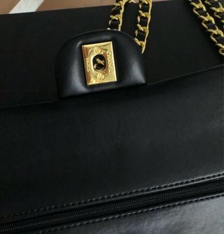Borsa Chanel Nera Matelassé con Catena Dorata