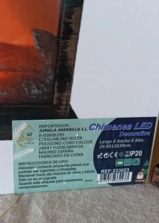 Lámpara Chimenea LED Negra y Dorada