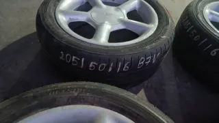 Llantas Ford Escort 205/50/16 et40