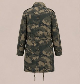 Abrigo militar verde Stradivarius