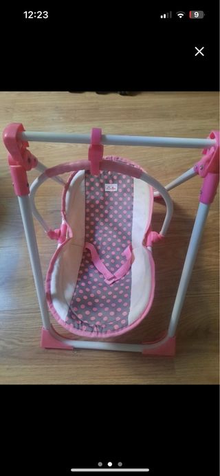 Columpio para muñecas Nenuco