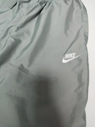 Pantalón deportivo Nike gris chica XS