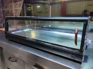 Vitrina expositora para pinchos y comida