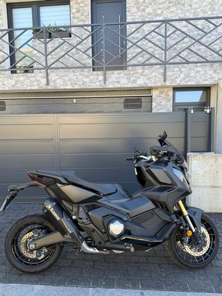 Honda X-ADV 750 .2023.6900km , akrapovic