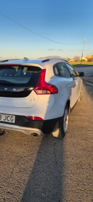 Volvo V40 2015