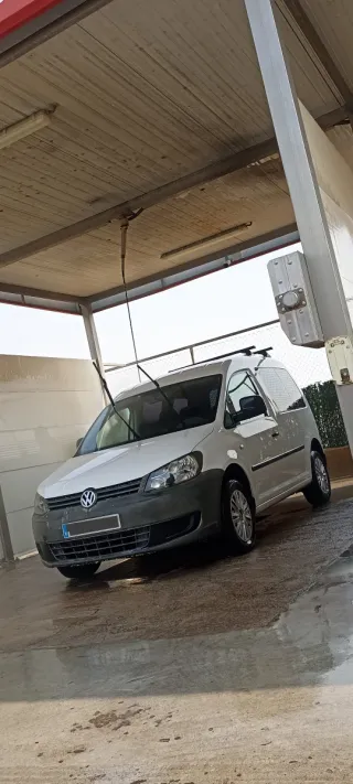 Volkswagen Caddy 2013