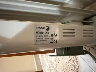 Aquecedor Fagor 2500W