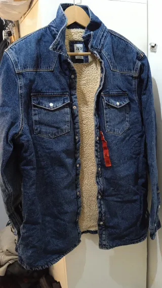 Chaqueta vaquera con forro polar Zara