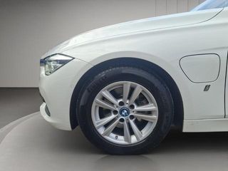 BMW Serie 3 330e 185 kW (252 CV)