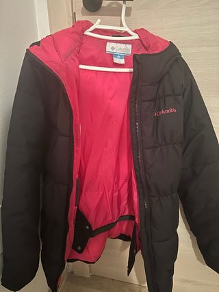 Chaqueta Columbia Negra y Rosa