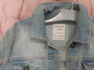 Chaqueta vaquera Bershka