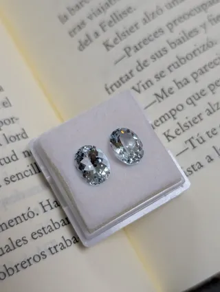 Pareja de aguamarinas naturales