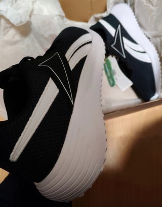 Zapatillas Reebok NUEVAS con CAJA