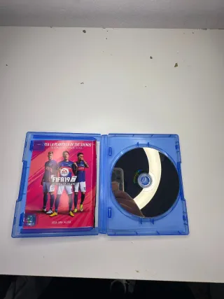 FIFA 19 PS4 (PlayStation 4)