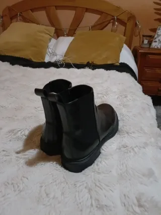 Botín estilo Chelsea negro