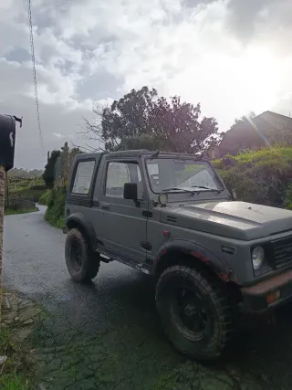Suzuki Samurai 1989